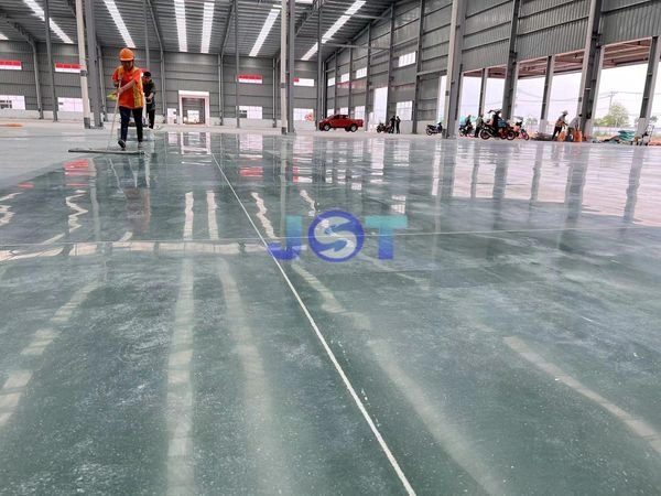 phụ gia tăng cứng bê tông