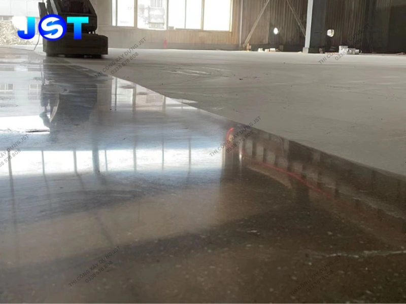 Khi nào cần cải tạo mặt nền cũ